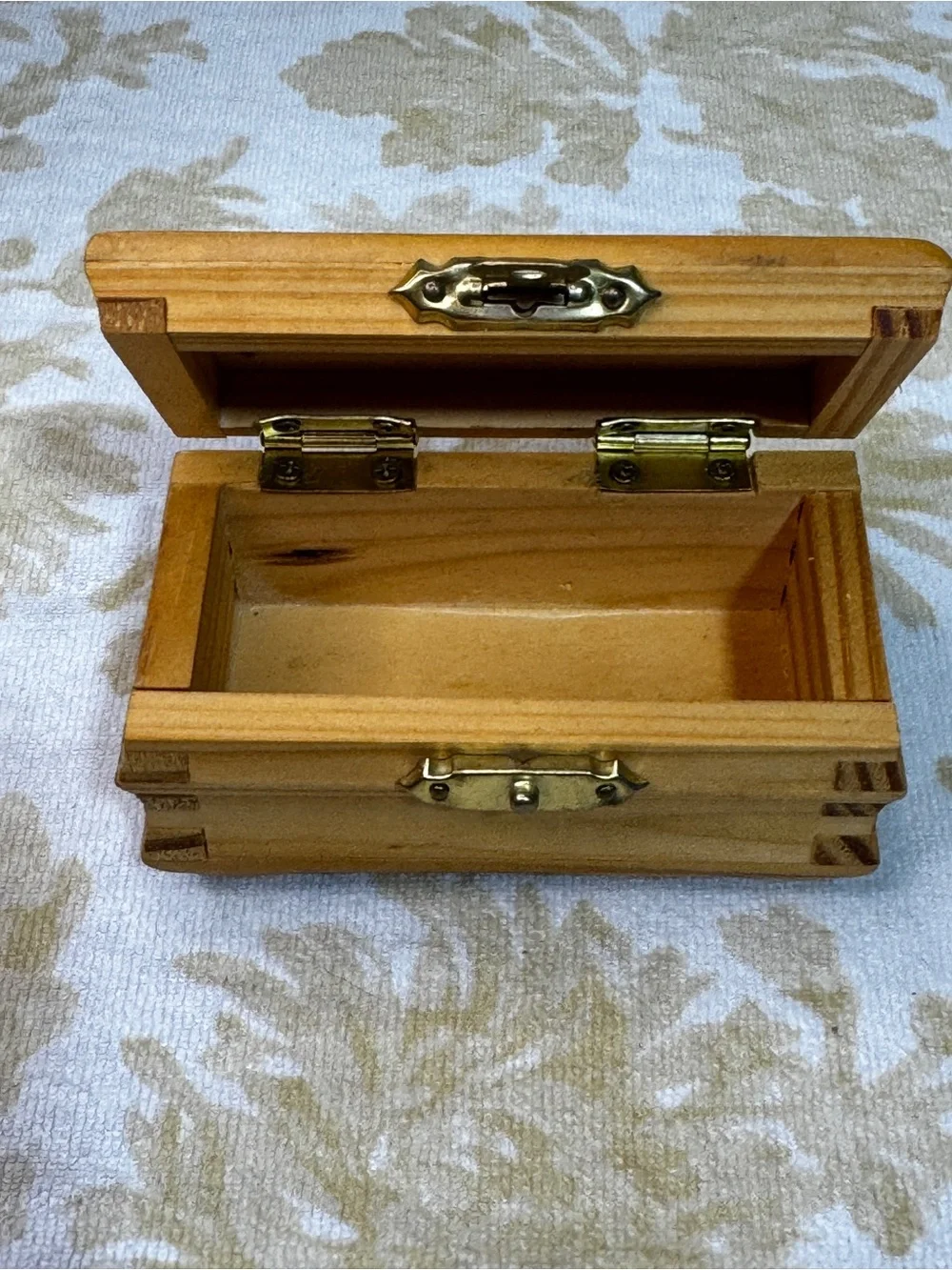 Natural Wood Jewelry Trinket Box Storage Organizer with Gold-tone Hardware Latch